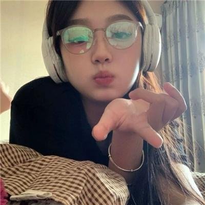 小鬼特务